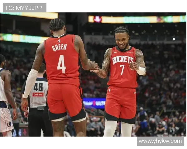 2016-17赛季火箭与爵士对决回顾：精彩瞬间与战术分析