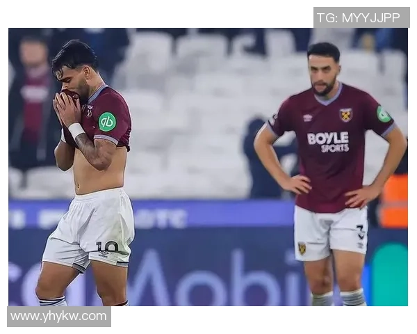 2019年曼联与雷丁激战回顾：激情四溢的英超对决与精彩瞬间分析